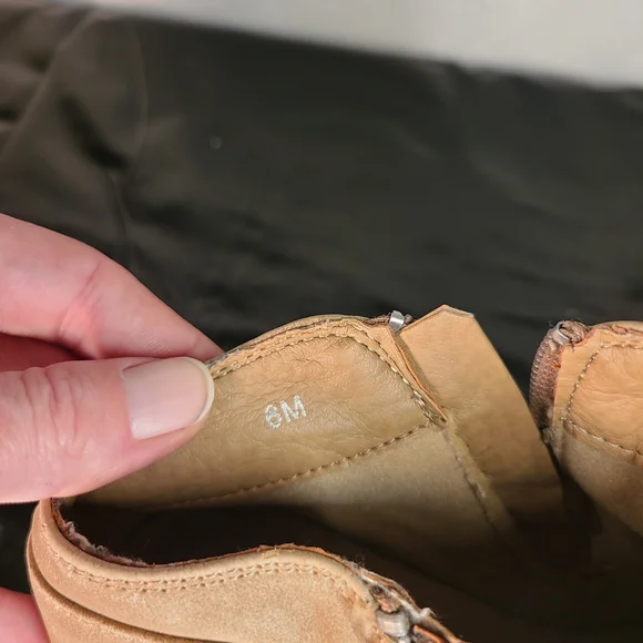 Maurices suede ankle boots - Picture 12 of 12